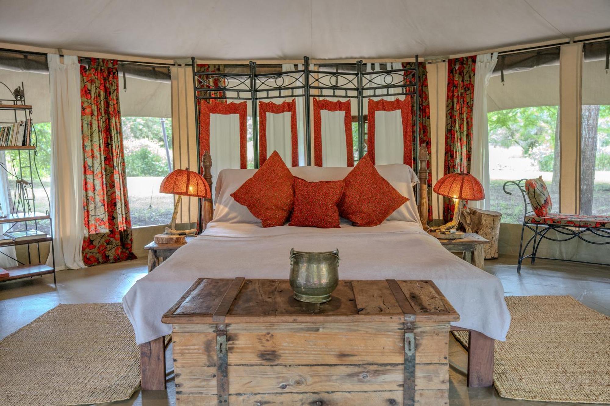 Dolly Farm & River Camp, Luxury Tents Usa River ภายนอก รูปภาพ